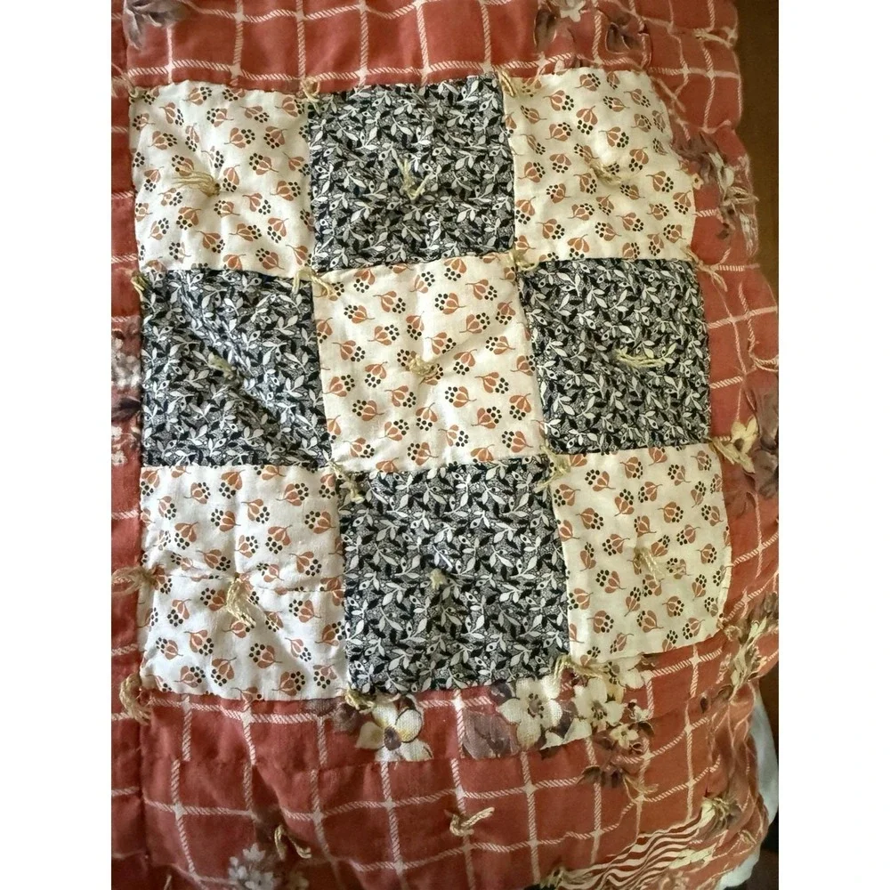 Vintage 1940's 9 Patch Patchwork Quilt Hand Ties Floral Backing 88x70 Excellent